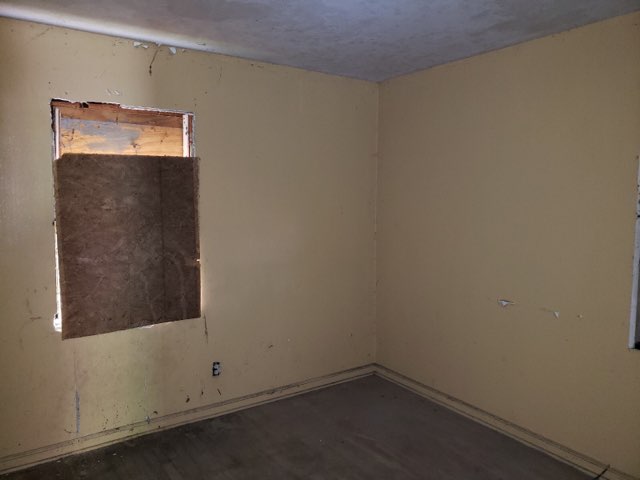 6865 Vaughan (25).jpg